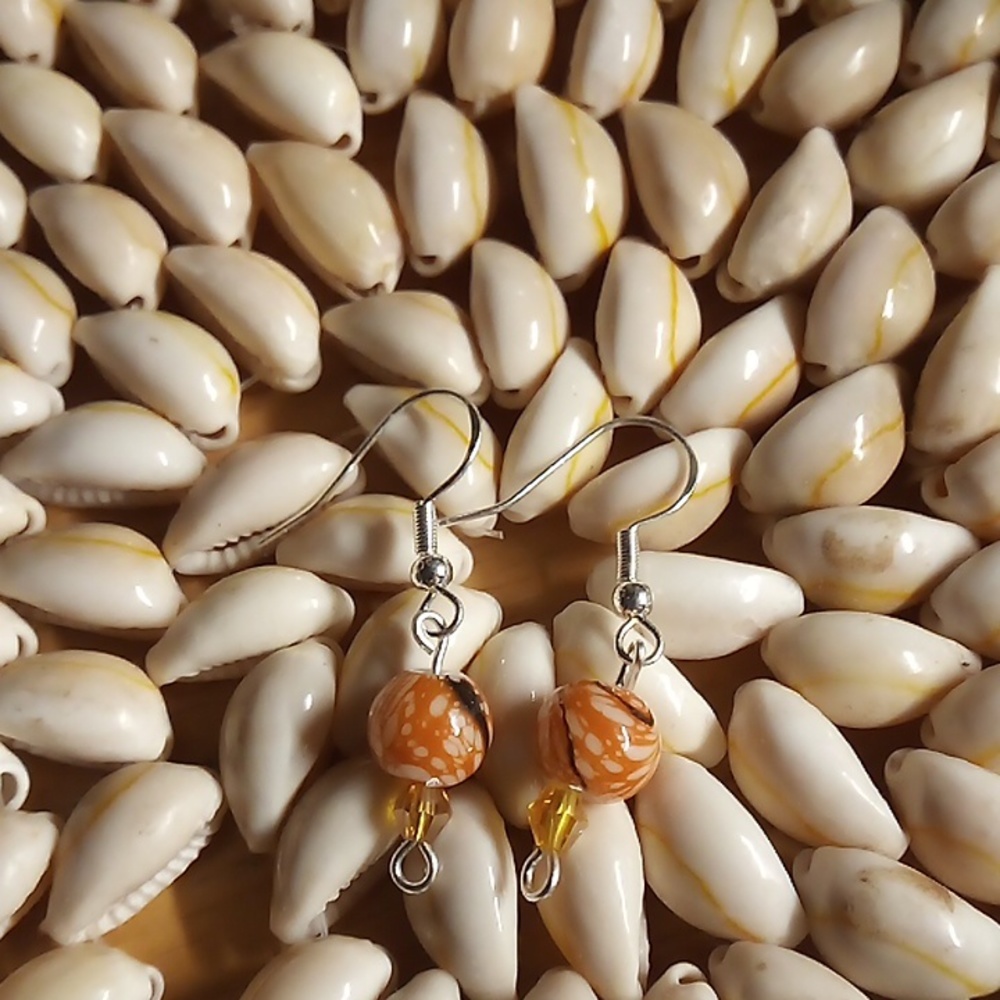 Bargain emporiums hand made elegant artisan Alaskan jewelry